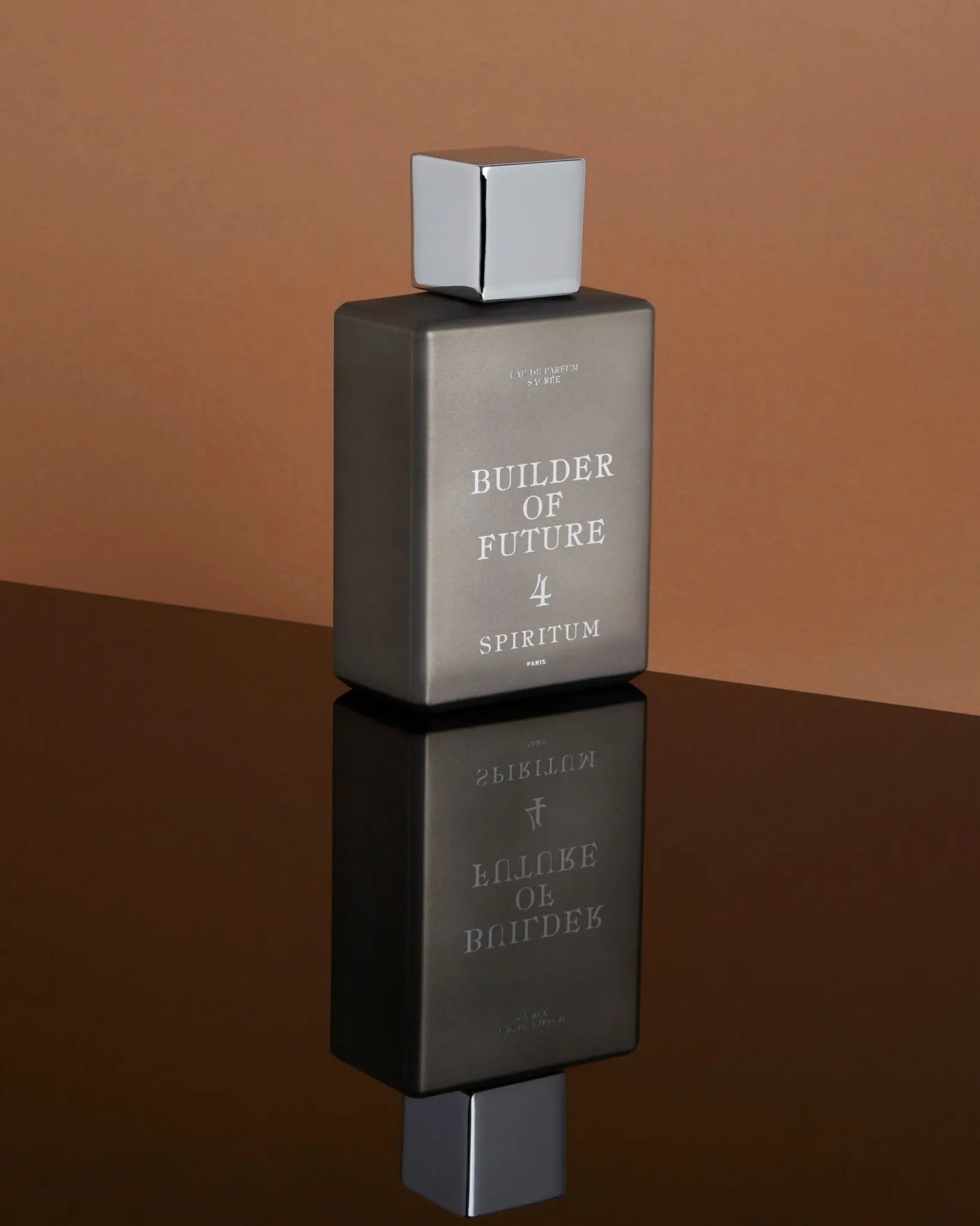 4 │ BUILDER OF FUTURE 100ml - Spiritum Paris